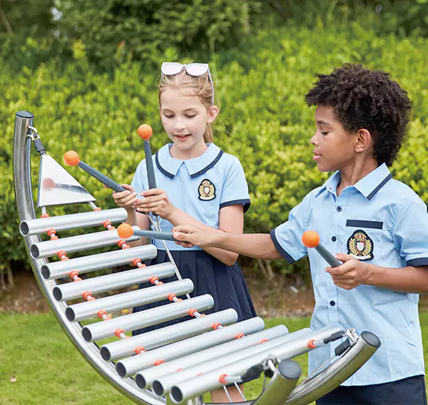 ملعب في الهواء الطلق